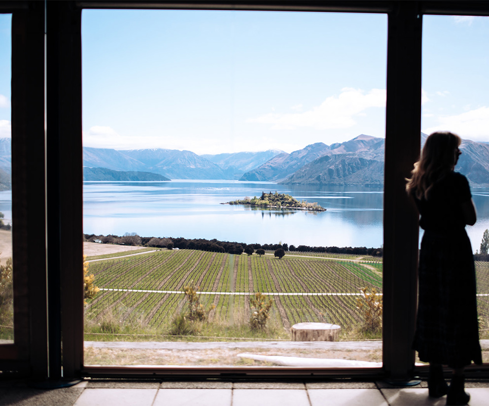 Luxury wines tours with Black, Rippon